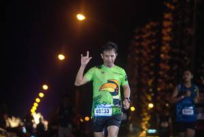 BIB: 40353
                            <button type="button" onclick="openModal(18287338)" class="btn btn-primary btn-sm float-right btn-popup" data-toggle="modal" data-target=".modal-high-quality">
                        <i class="fas fa-shopping-cart"></i> Add to Cart
                    </button>
                                            <button type="button" onclick="isThisMe(18287338, true)" class="btn btn-success btn-sm float-right btn-popup btn-isme hidden" data-toggle="tooltip" data-placement="bottom" title="นี่คือรูปของคุณใช่ไหม คลิกที่นี่เพื่อเอาเข้าอัลบั้ม">
                        <i class="fas fa-plus"></i> Add to album
                    </button>
                    <button type="button" onclick="isThisMe(18287338, false)" class="btn btn-warning btn-sm float-right btn-popup btn-isnotme hidden">
                        <i class="fas fa-ban"></i> Remove from album
                    </button>